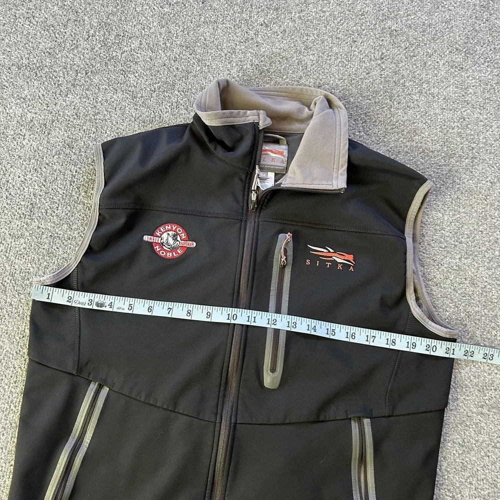 Sitka Softshell Vest Mens Medium Black Gore Windstopper Full Zip Hunting